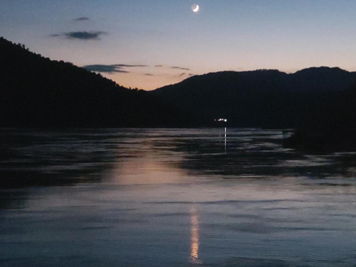 Mekong Backpackers Pakbengアパートメント エクステリア 写真