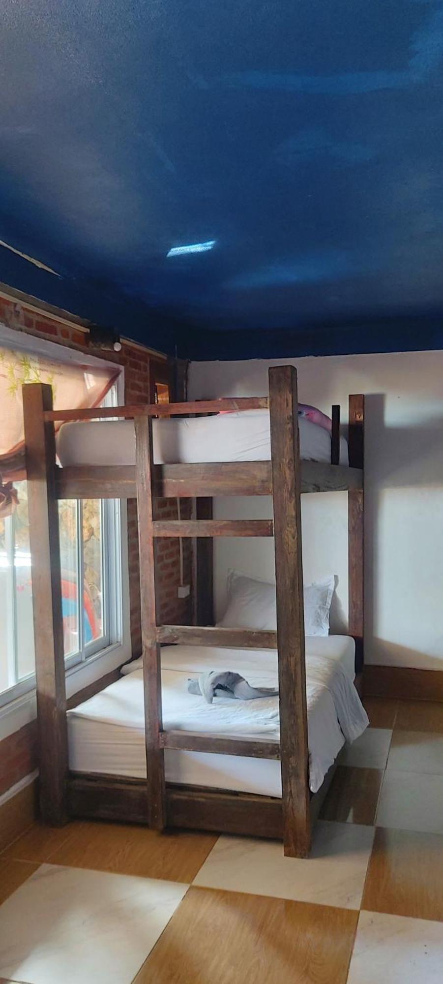 Mekong Backpackers Pakbengアパートメント エクステリア 写真