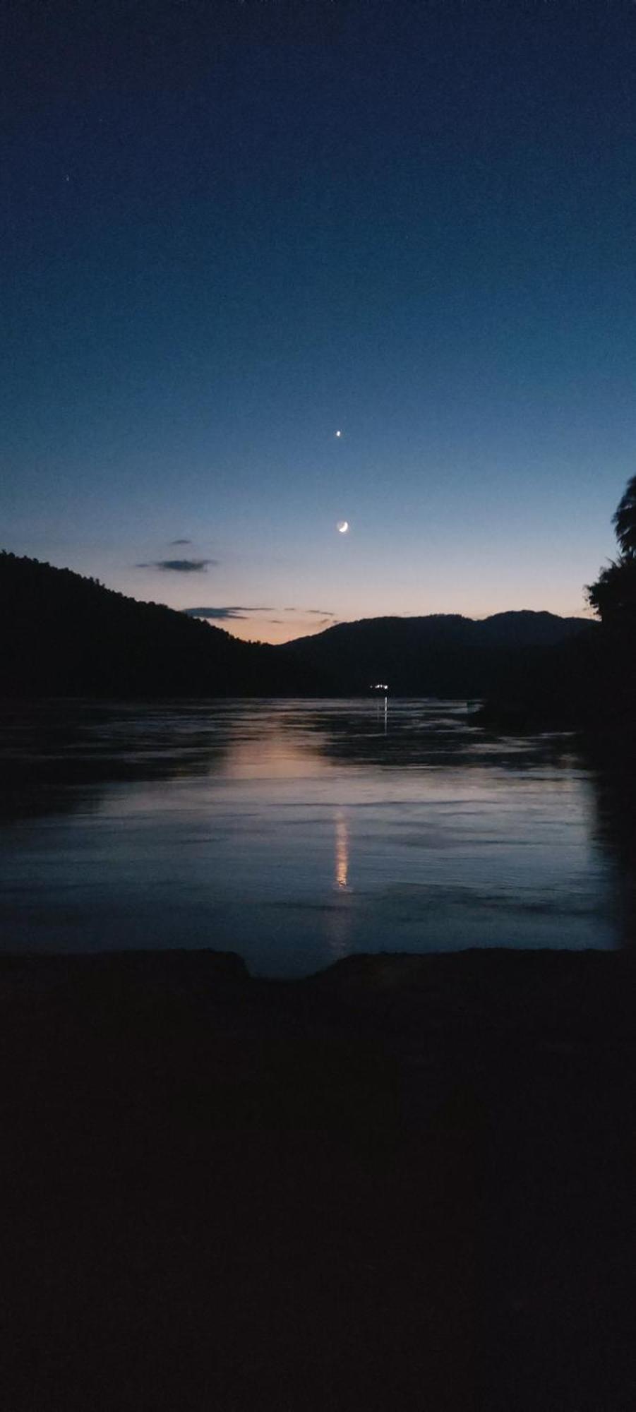 Mekong Backpackers Pakbengアパートメント エクステリア 写真