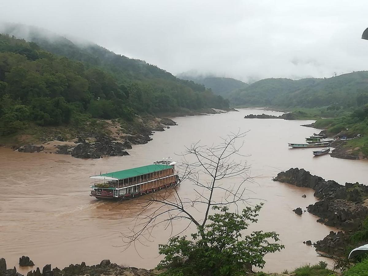 Mekong Backpackers Pakbengアパートメント エクステリア 写真